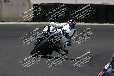 media/Jun-08-2025-TrackDaz (Sun) [[dc1ba13c79]]/A Group/1pm (Turn 6)/